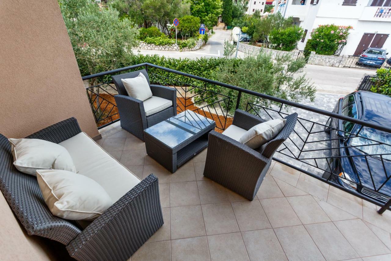 Apartman Maslina คิร์ก ภายนอก รูปภาพ