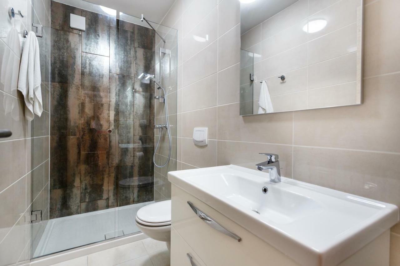 Apartman Maslina คิร์ก ภายนอก รูปภาพ