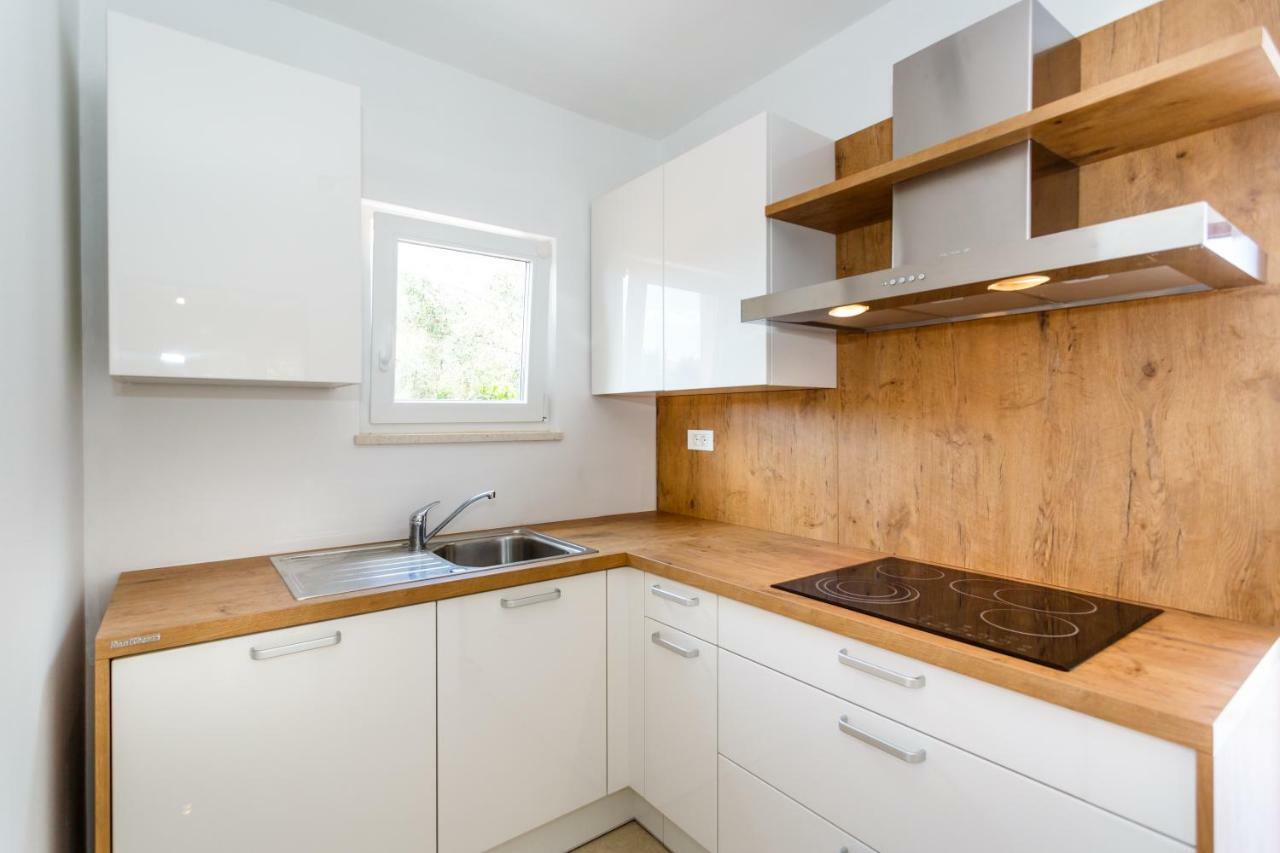 Apartman Maslina คิร์ก ภายนอก รูปภาพ